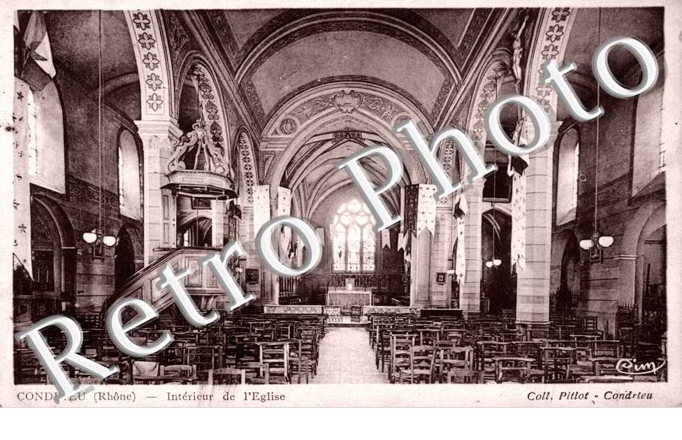 Interieur de l'Eglise