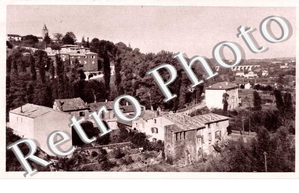 le village vu du pont