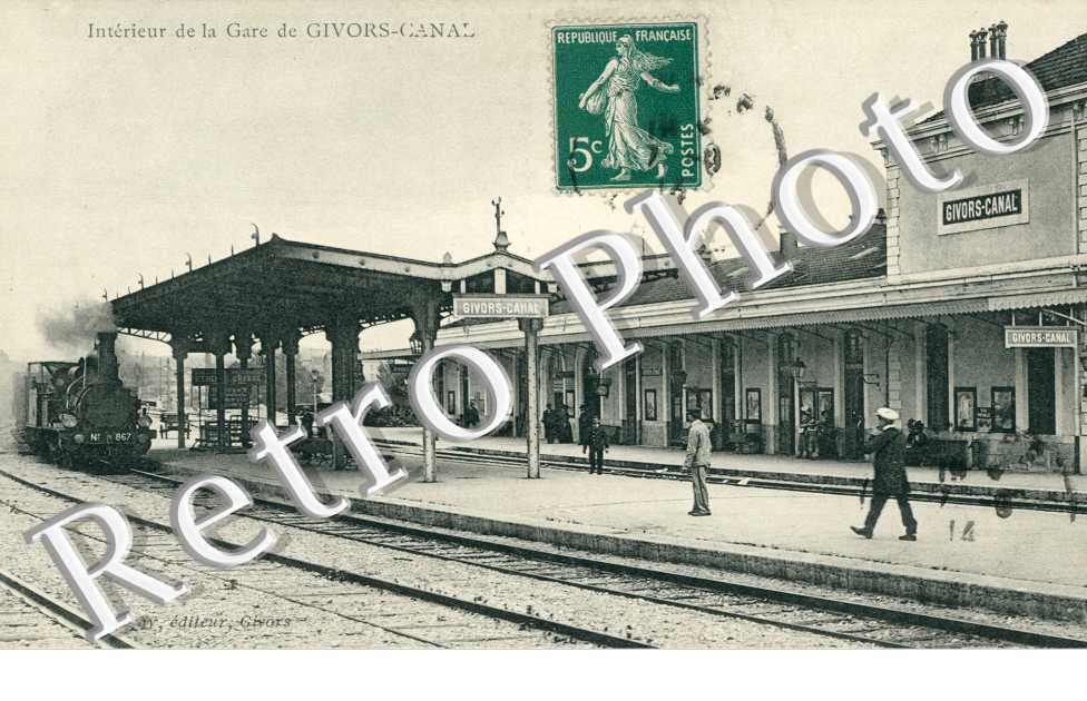 Interieur de la Gare