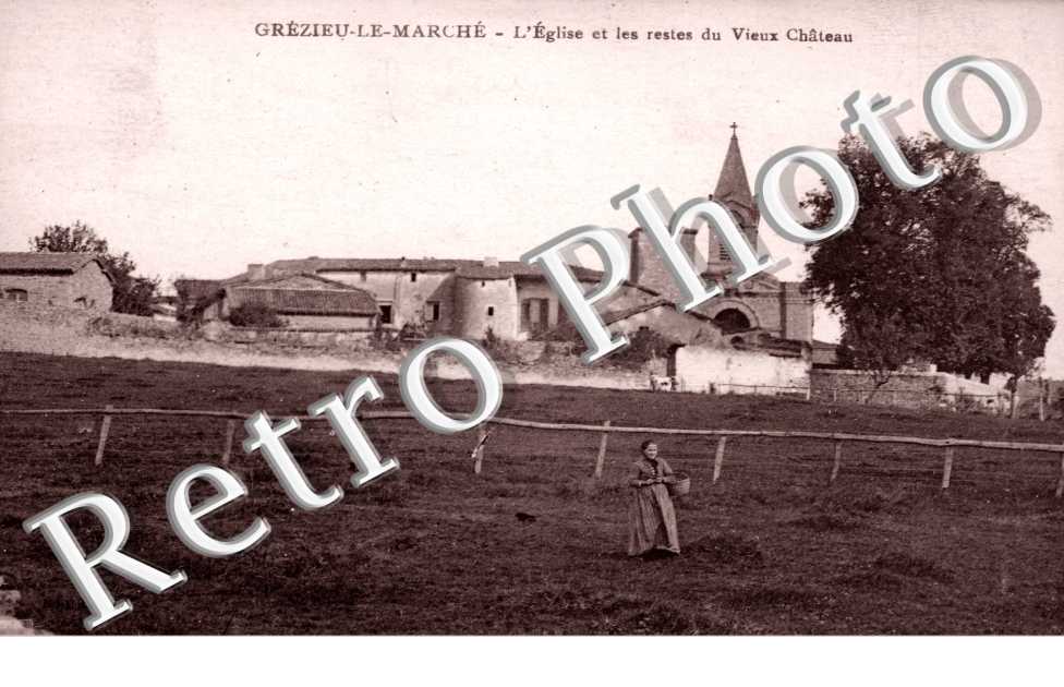 l'Eglise et les Restes du Vieux Chateau
