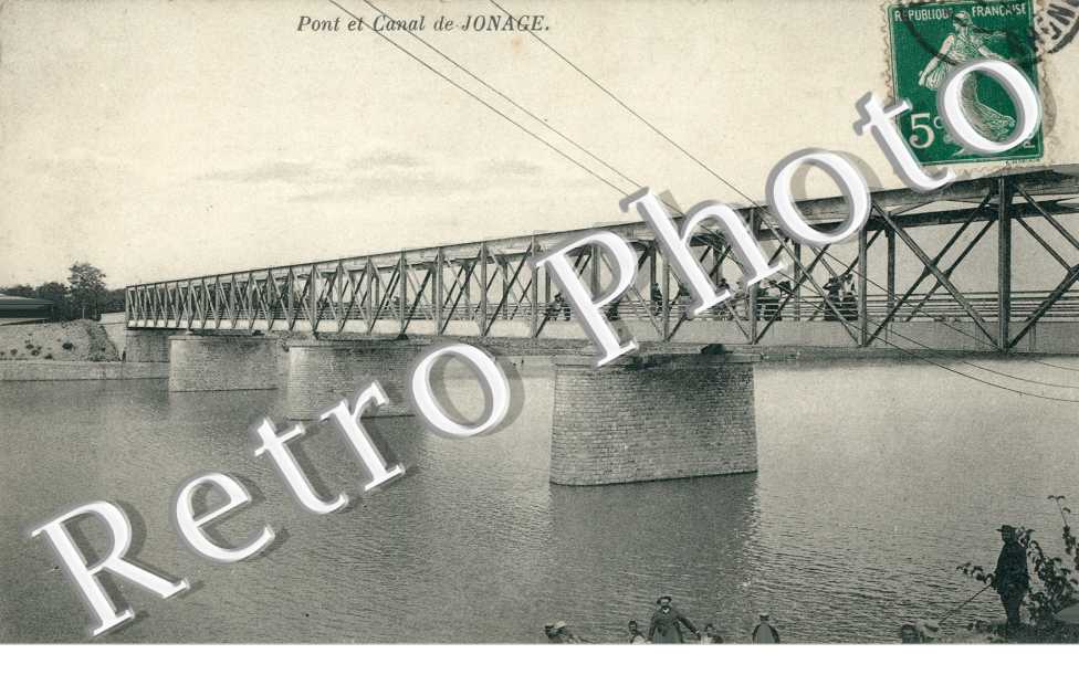 Pont et canal