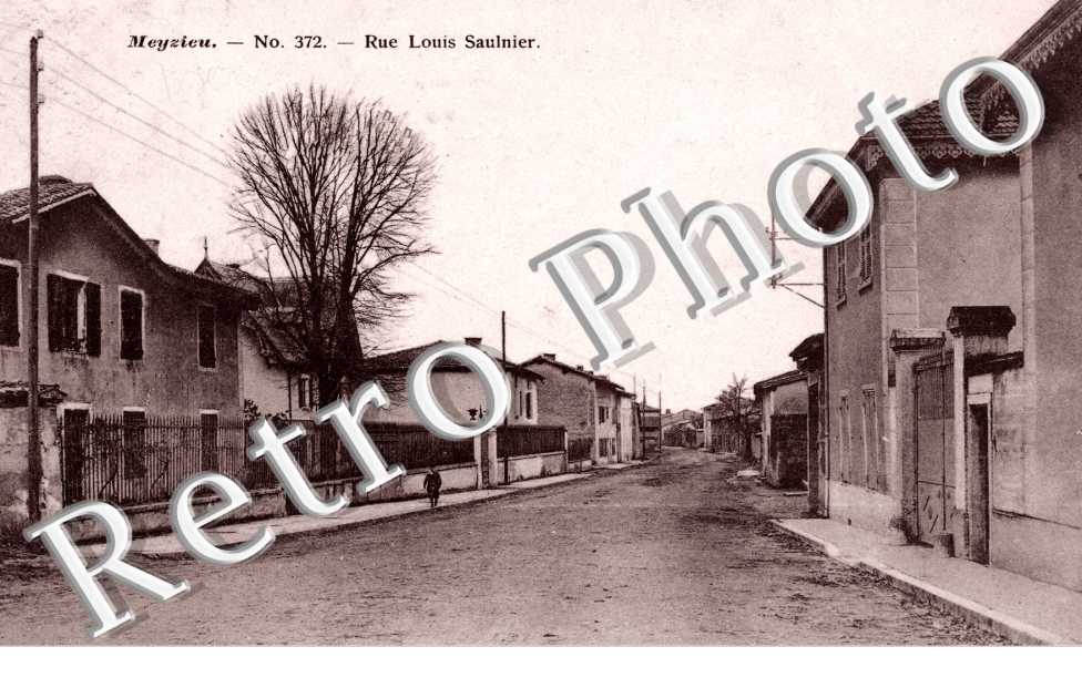 Rue Louis Saulnier
