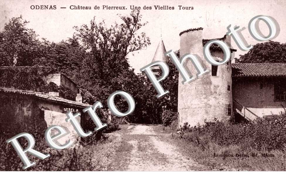Chateau de Pierreux, Une des Vieilles Tours