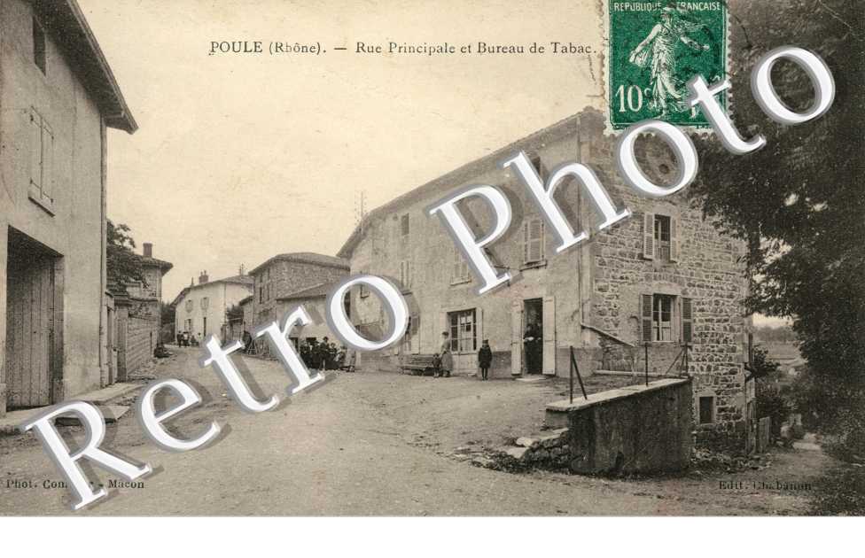 la Rue Principale et le Bureau de Tabac