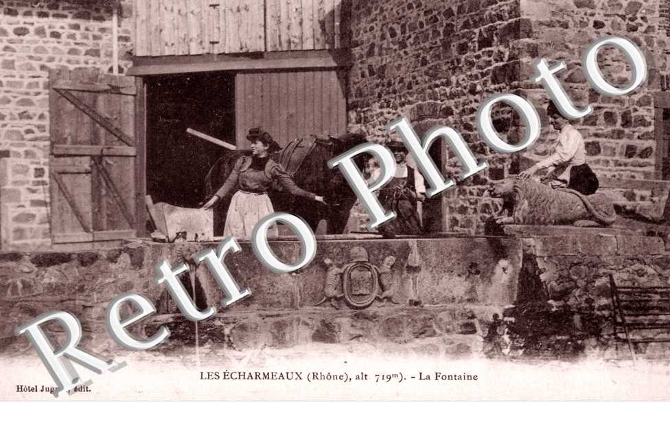 la Fontaine, les Echarmeaux