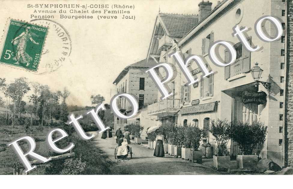 Avenue du Chalet des Familles, Pension Bourgeoise