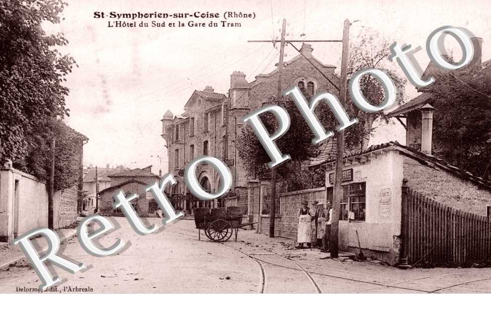 L&#039;hotel du Sud et la gare du tram