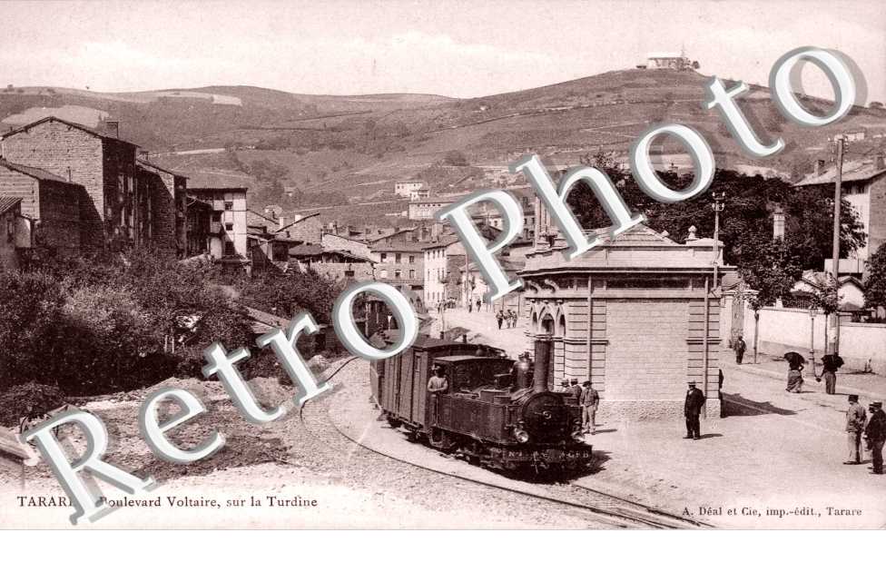 Boulevard Voltaire, sur la Turdine