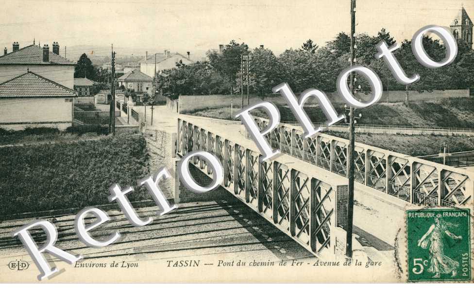 Pont du Chemin de Fer, Avenue de la Gare