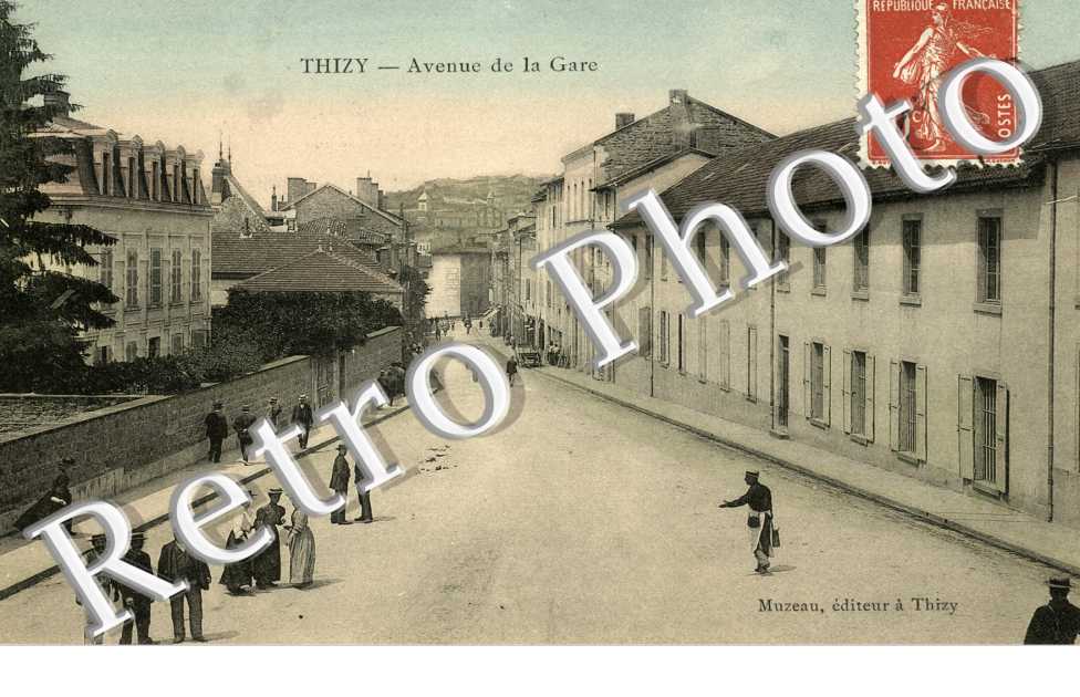 Avenue de la gare (couleur)