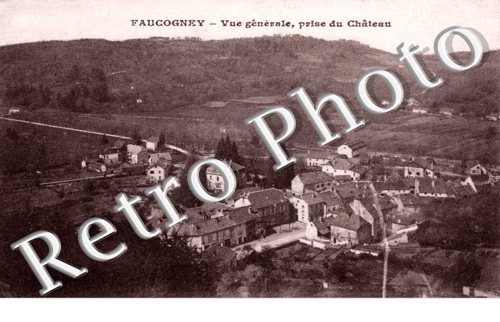 Vue Generale prise du Chateau