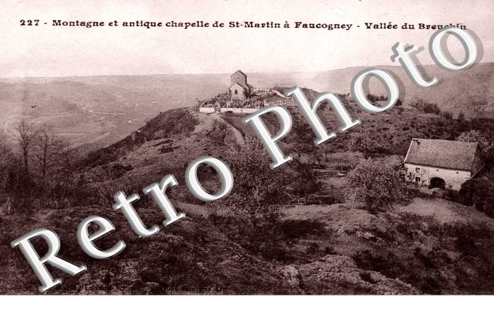Montagne et antique chapelle de Saint-Martin