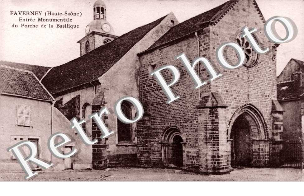 Porche de la Basilique