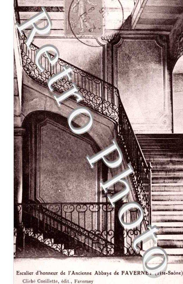 Escalier d&#039;honneur de l&#039;ancienne abbaye