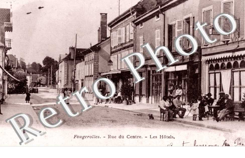 Rue du Centre, les Hotels