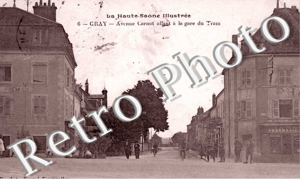 Avenue Carnot allant a la Gare du Tram