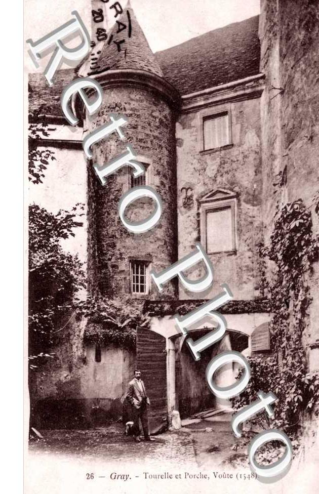 Tourelles et porche