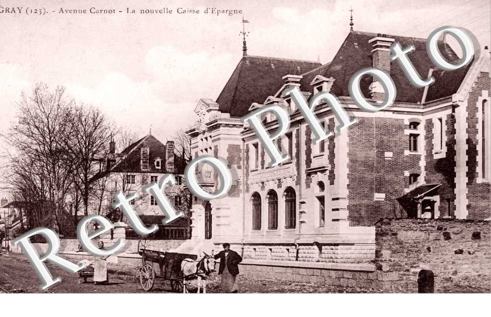 Avenue Carnot, la Nouvelle Caisse d'Epargne