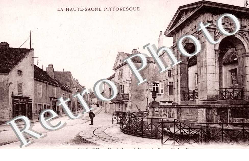 Fontaine et Grande-Rue