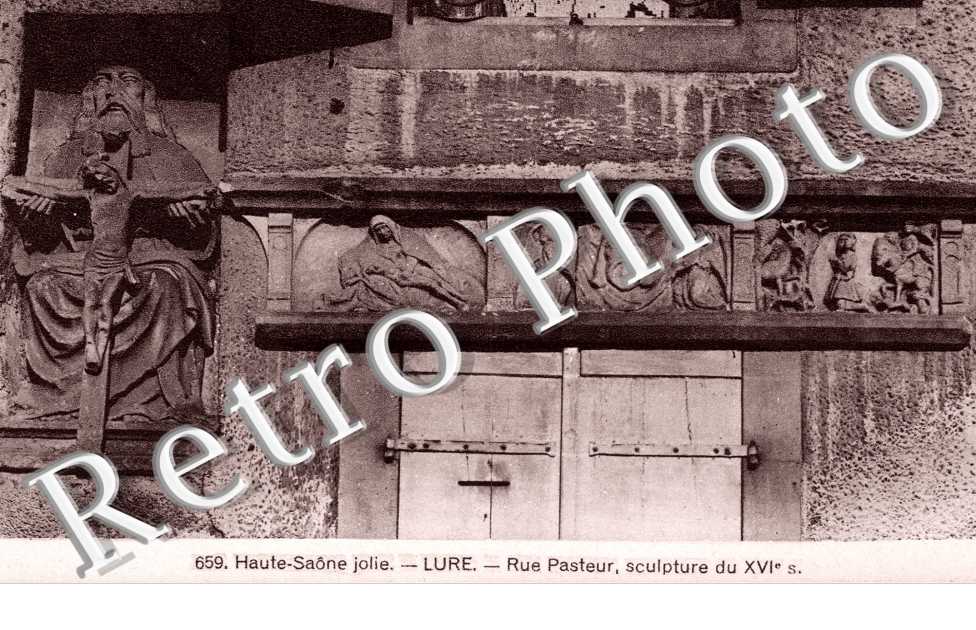 rue pasteur - sculpture du XVIeme