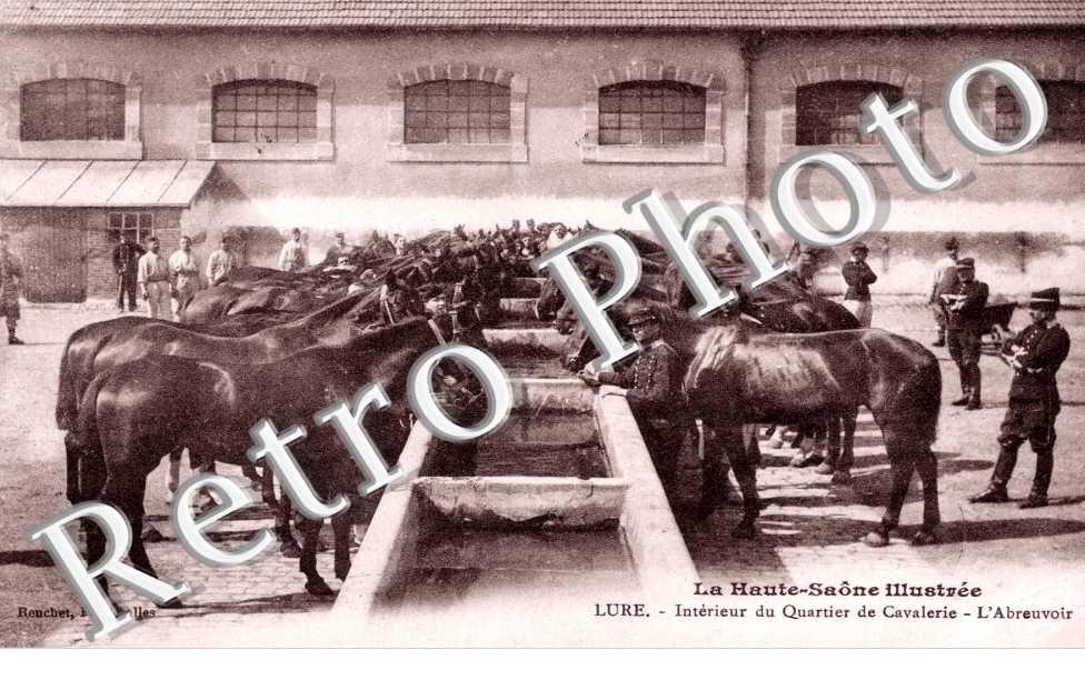 Interieur du Quartier de Cavalerie, l'Abreuvoir