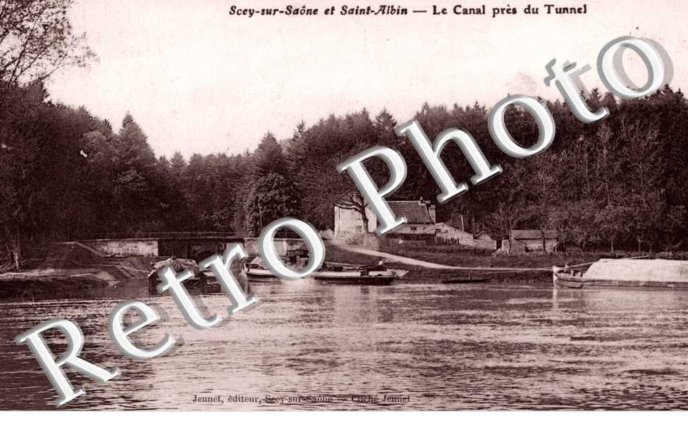 le Canal pres du Tunnel