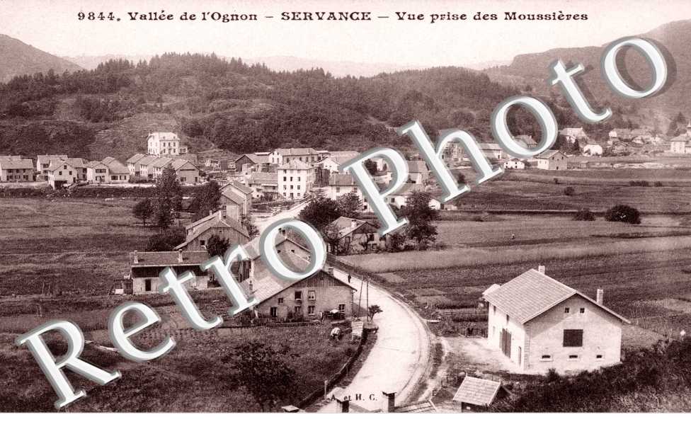 Vue prise des Moussieres