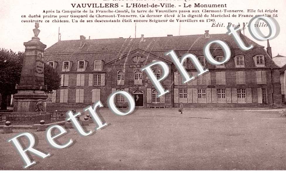 L&#039;hotel de ville - le monument