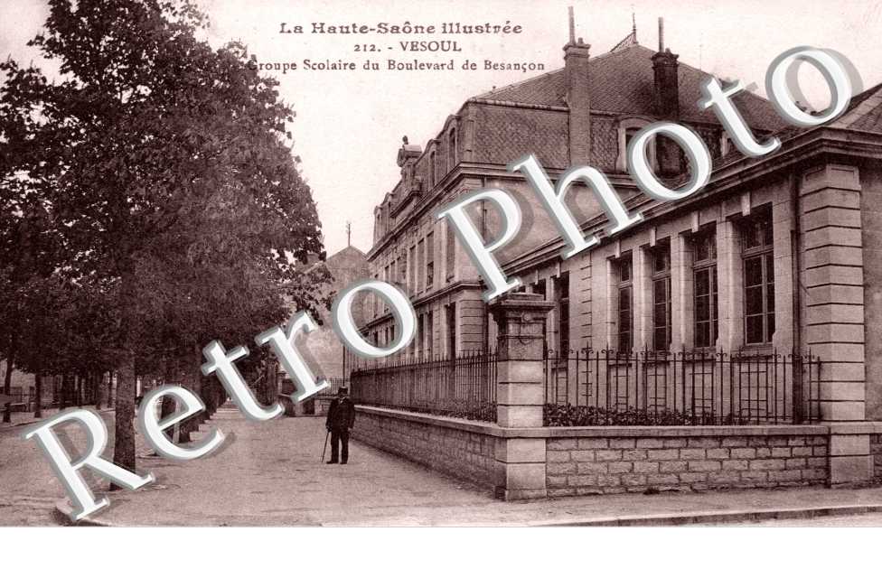 Groupe scolaire et boulevard de Besancon