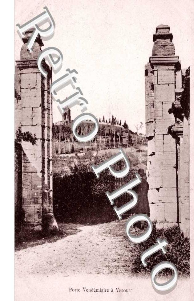 Porte Vendemiaire