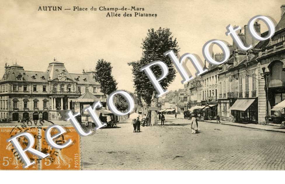 place du Champ de Mars