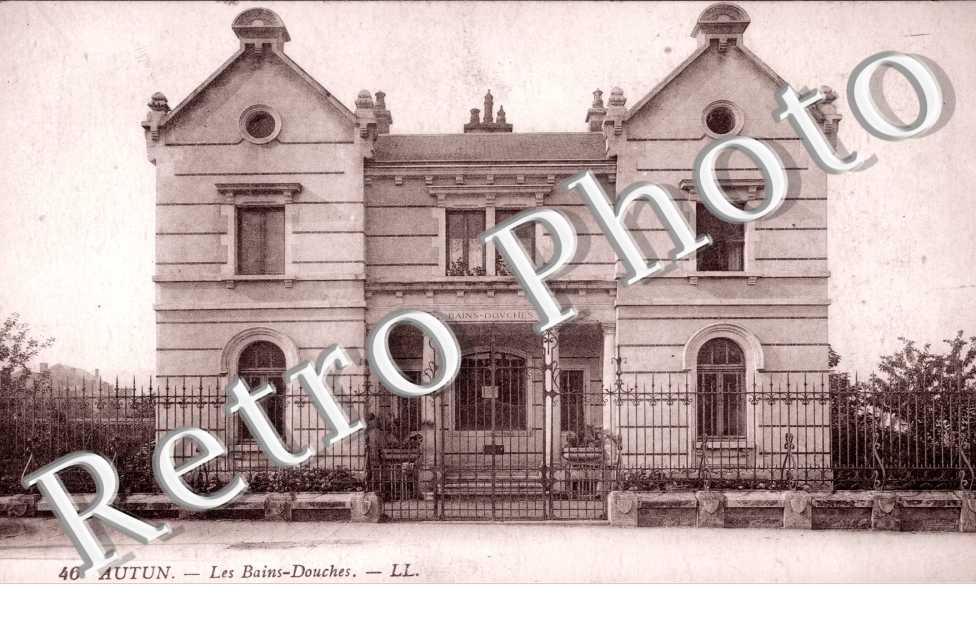 Les Bains Douches