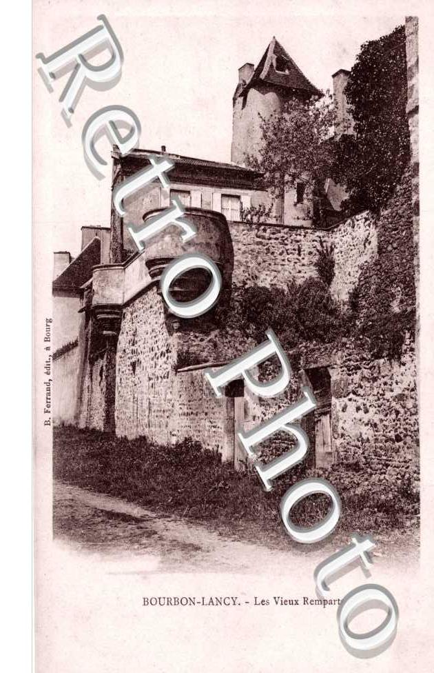 les Vieux Remparts