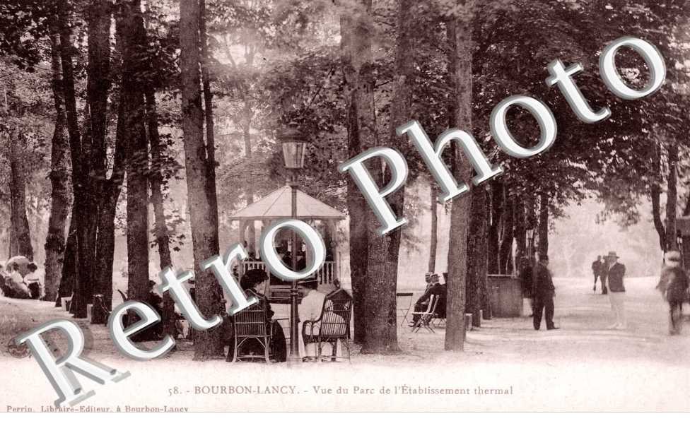 Vue du parc de l'etablissement thermal