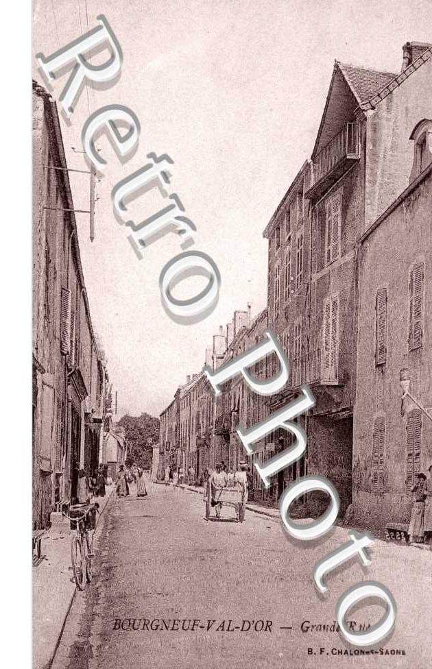 Bourgneuf Val d'Or - Grande Rue