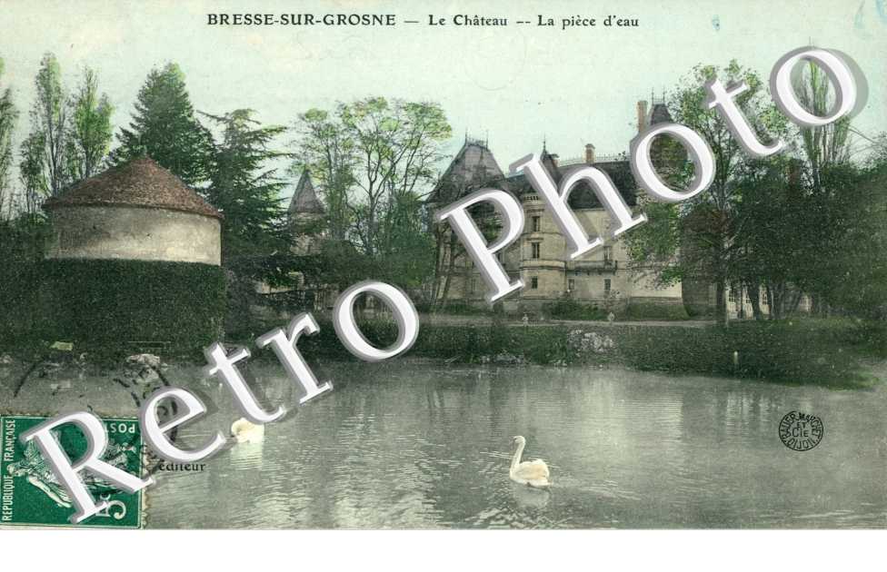 Le chateau - la piece d&#039;eau