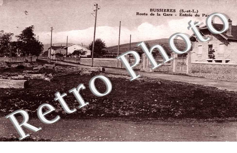 Route de la gare - Entree du pays