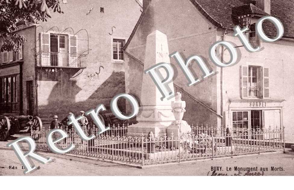 Le Monument aux Morts