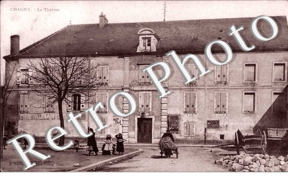 Le Theatre