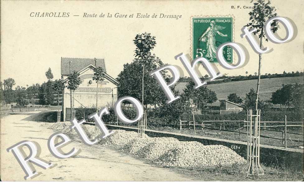Route de la Gare et Ecole de Dressage