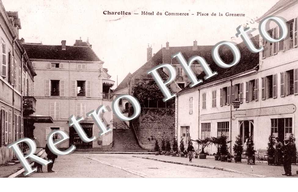 Hotel du Commerce et Place de la Grenette