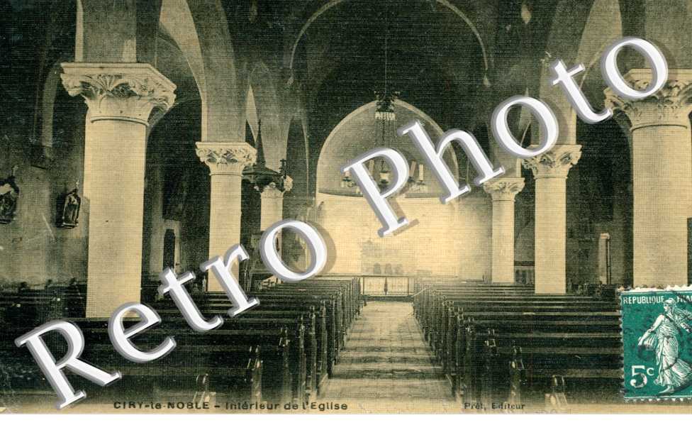 Interieur de l&#039;Eglise