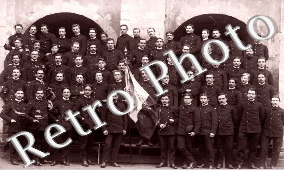 Ecole Nationale des Arts et Metiers -  Groupe d'eleves