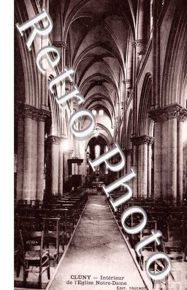 Interieur de l'Eglise Notre Dame
