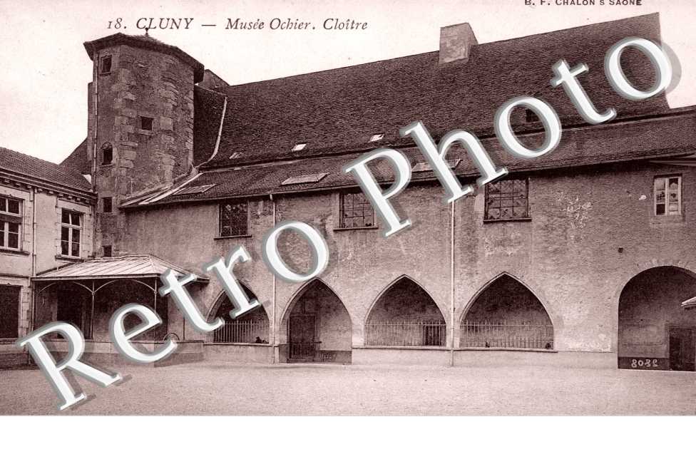 Musee Ochier - Cloitre