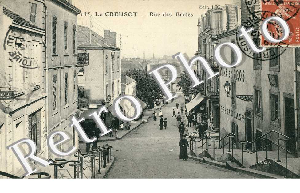 Rue des Ecoles