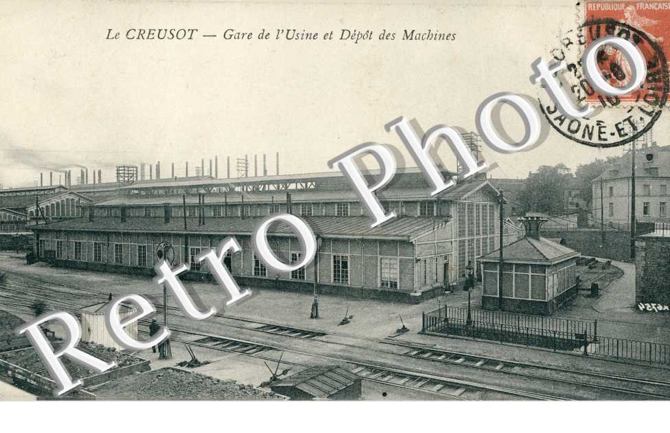 Garde l'usine et depot des machines
