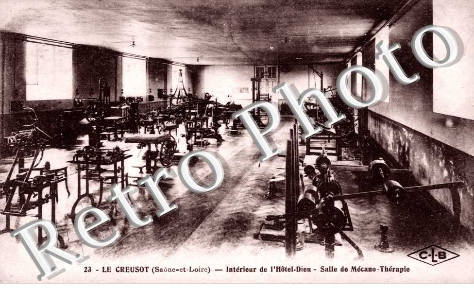 Hotel Dieu salle de mecano therapieInterieur de l'Hotel Dieu