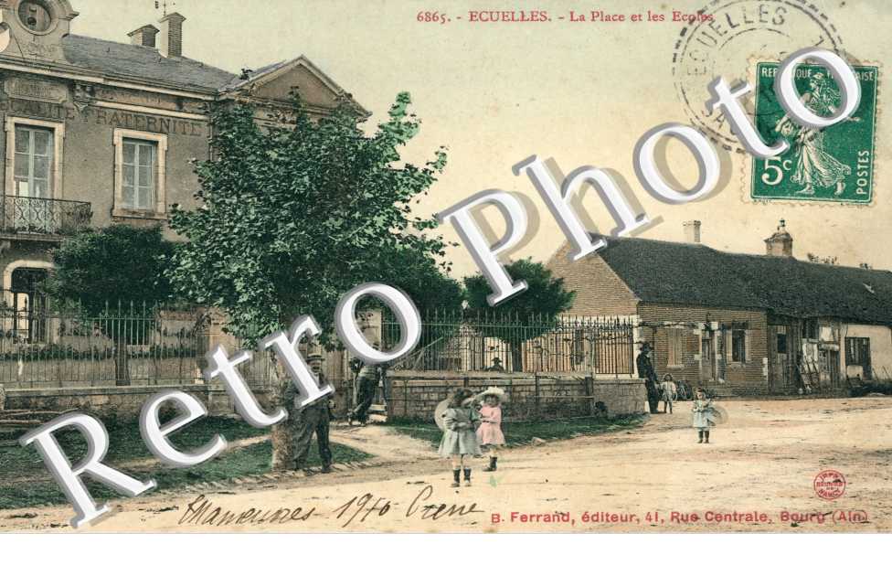 la Place et les Ecoles