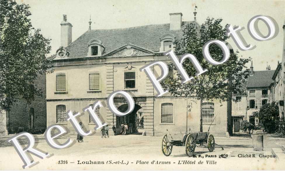 Place d&#039;Armes, l&#039;Hotel de Ville